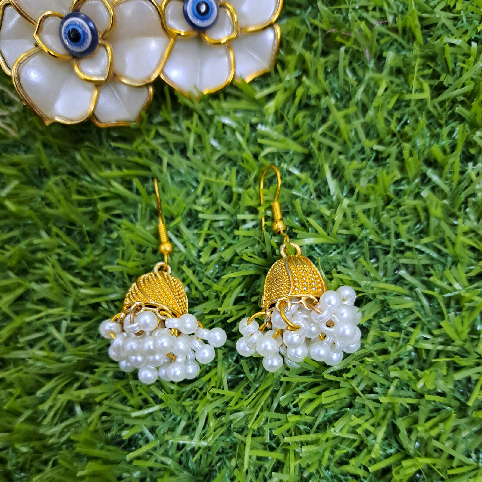 Elegant Jhumki Earrings - Image 2